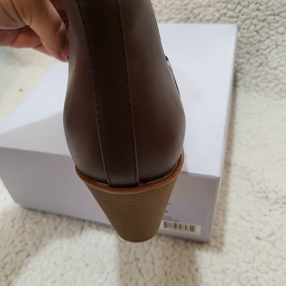 NEW Aerosoles Women's Brandi Ankle Boot Brown SIZE 9 Wide - Picture 5 of 7